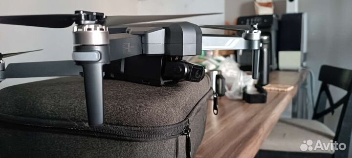 Квадрокоптер sjrc f11s 4К Pro