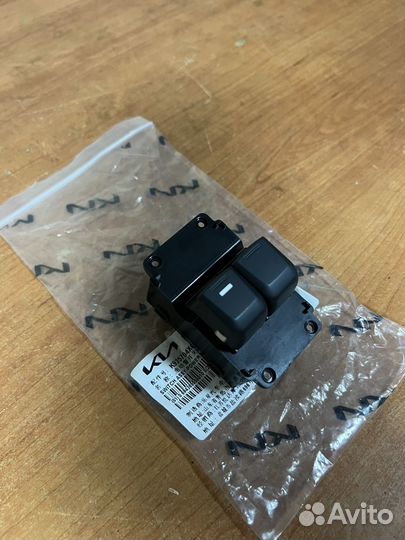 Кнопки стеклоподьемников kia rio 3