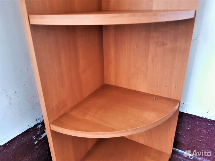 Угловая настенная полка, карниз съёмный