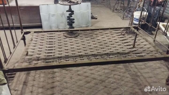 Кровать старинная.металл