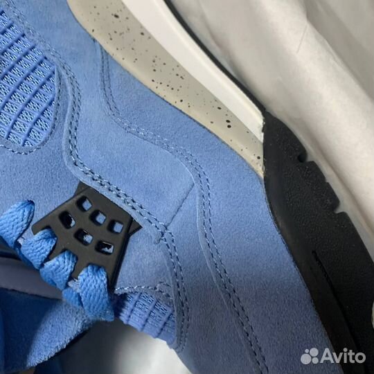 Air Jordan 4 Retro 'UNC'