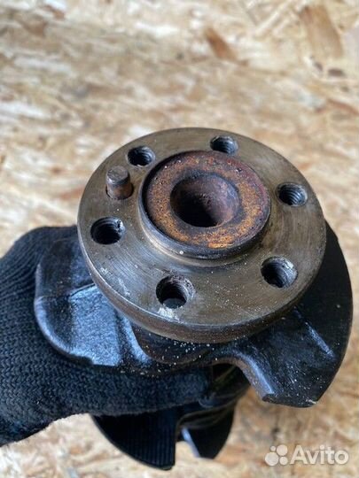 Коленвал Peugeot Partner