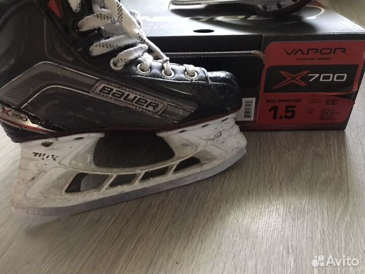 Коньки bauer x700