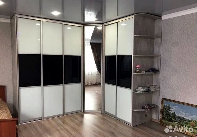 Шкаф купе угловой