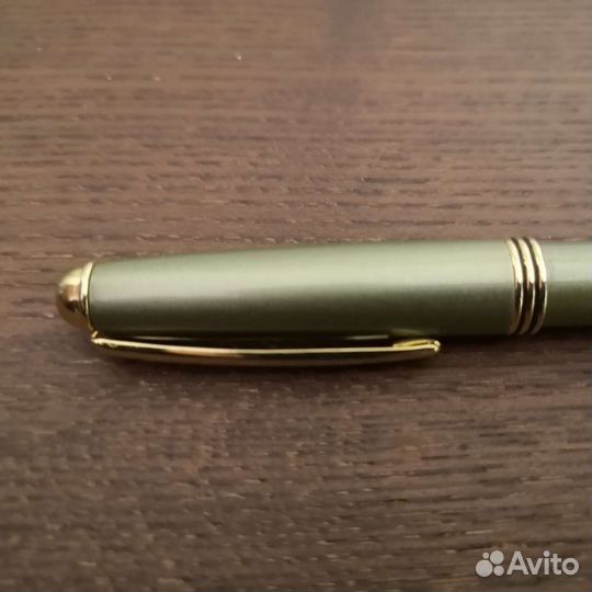 Ручка подарочная шариковая