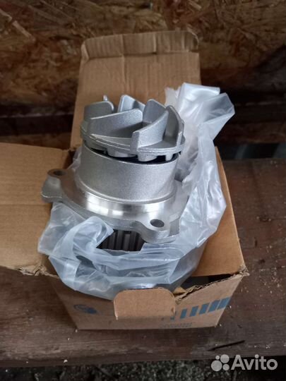 Помпа ваз 2110 124двс