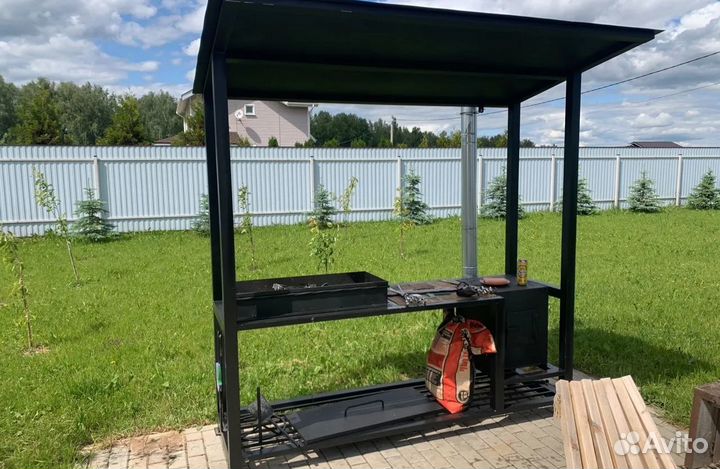 Мангал с печью под казан и крышей