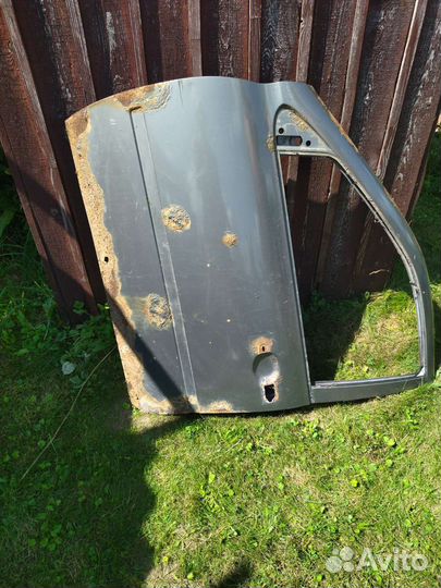 Дверь калина передняя левая