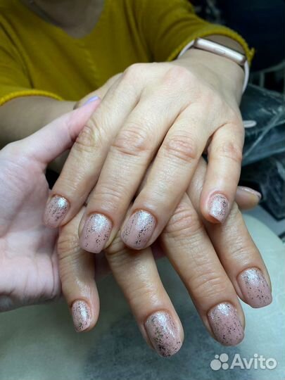 Наращивание ногтей