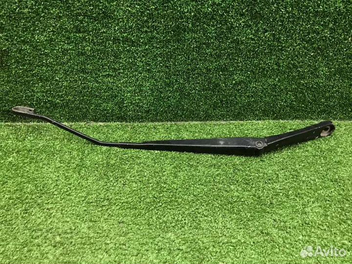 Поводок стеклоочистителя задний левый Chevrolet