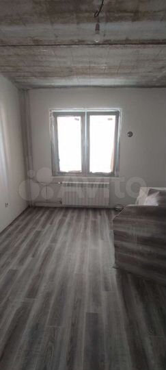 3-к. квартира, 80,8 м², 1/9 эт.