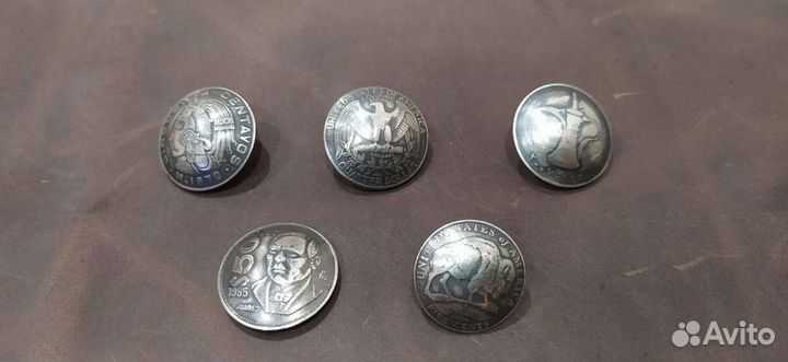 Кончо кнопки значки на винтах