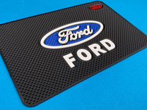 Коврик противоскользящий Ford на панель Форд