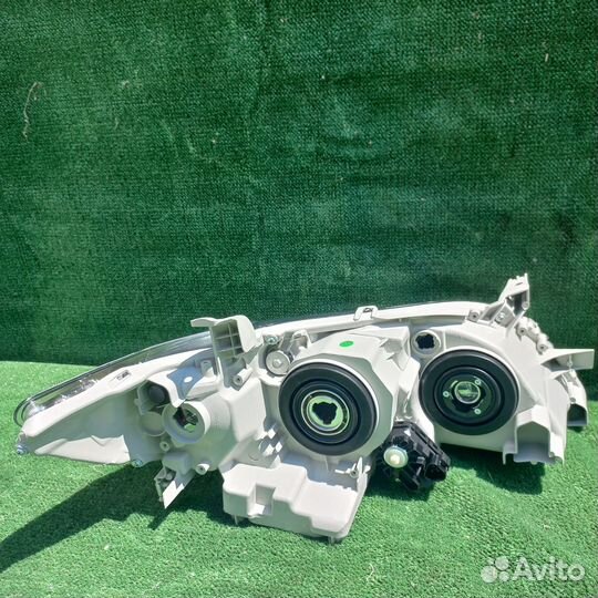 Фара передняя левая toyota camry xv40