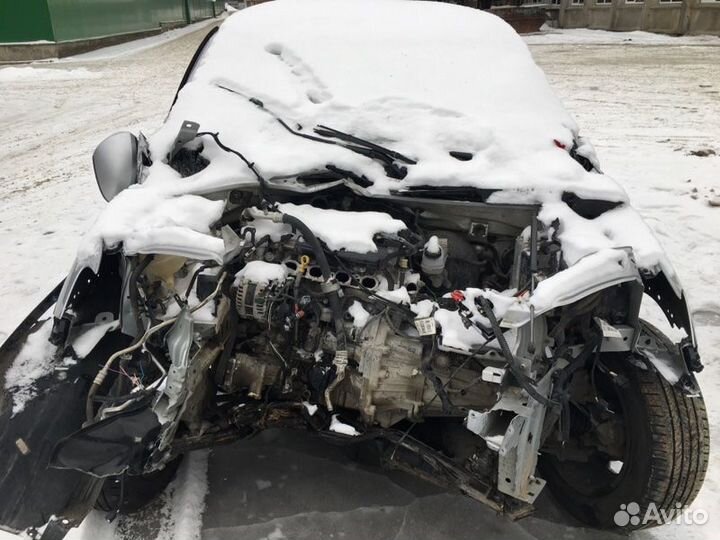 Кузов на запчасти Renault Arkana