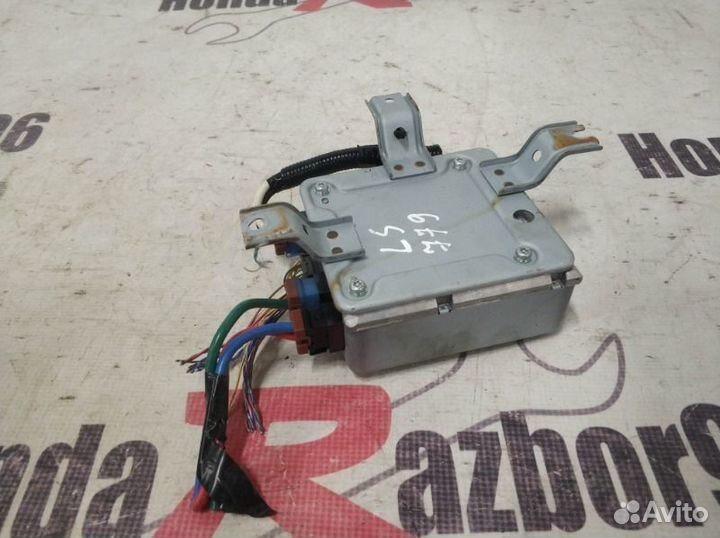 Блок управления рулевой рейкой Honda Civic 5D 8 FK