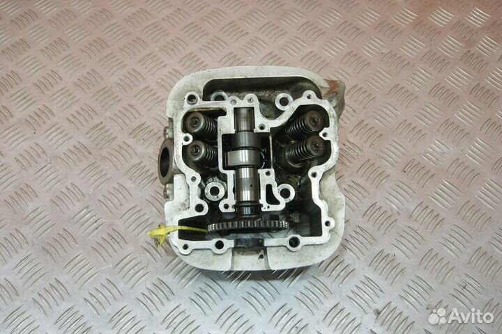 Головка задняя Suzuki Intruder 400