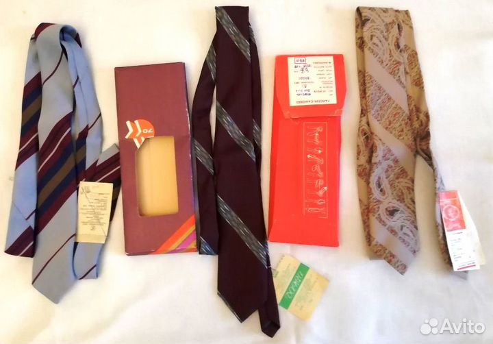 Галстук мужской СССР с этикеткой