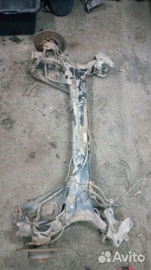 Задняя балка на Рено сценик 2 1.6 МКПП