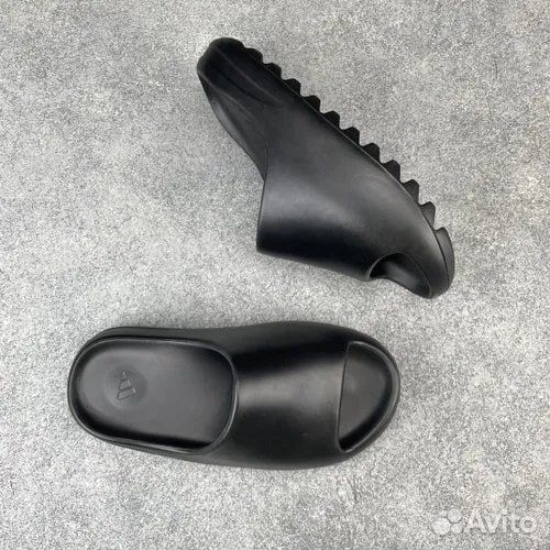 Шлепанцы Adidas Yeezy Slide