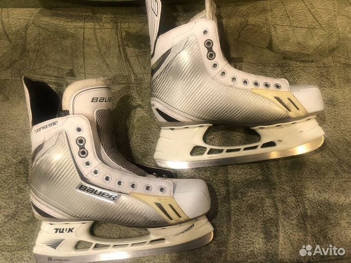 Хоккейные коньки bauer