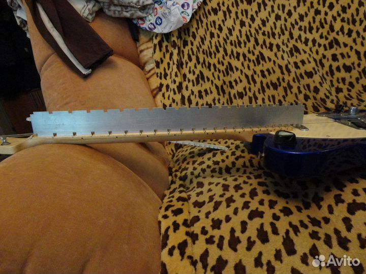 Линейка для регулировки грифа гитары, баса