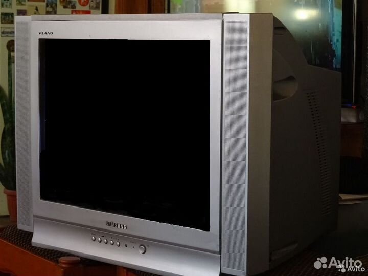 Телевизор samsung CS-21K3MJQ