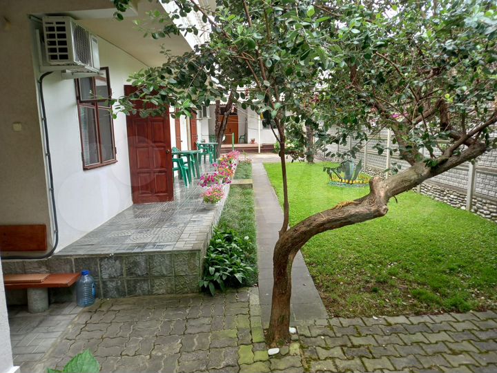 Комната 20 м², 1/3 эт.