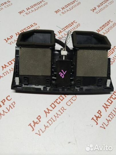 Воздуховод салона Mazda 3 BL хетчбек LF 2010