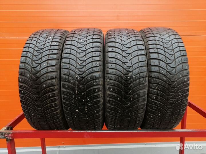 Michelin X-Ice North 3 205/60 R16 99S