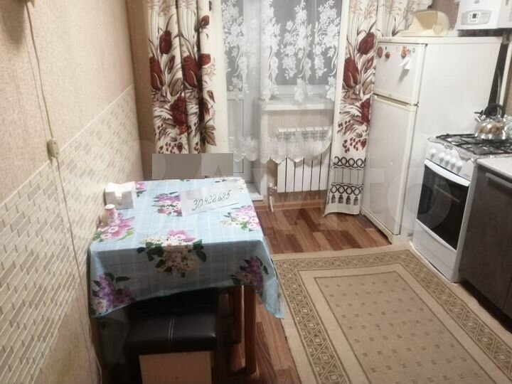 2-к. квартира, 45 м², 1/3 эт.