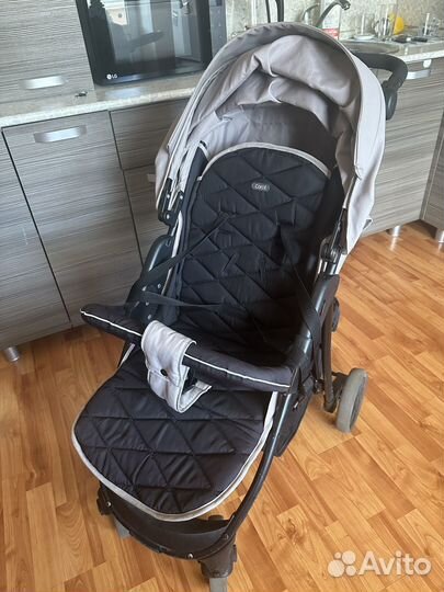 Коляска прогулочная corol бежевая