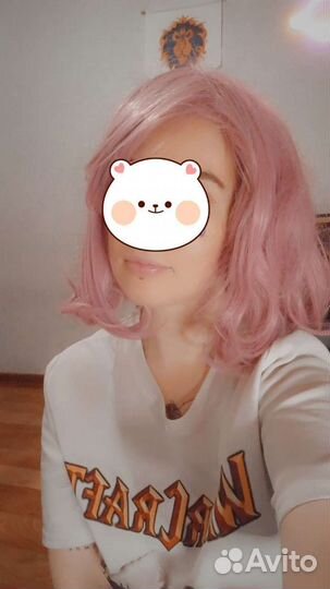 Парик розовый до плеч