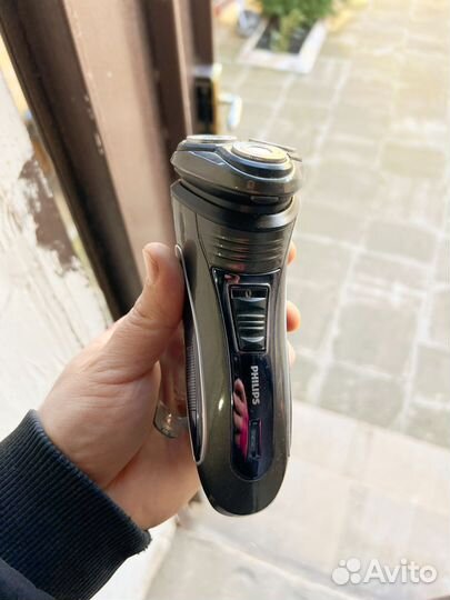 Бритва электрическая philips