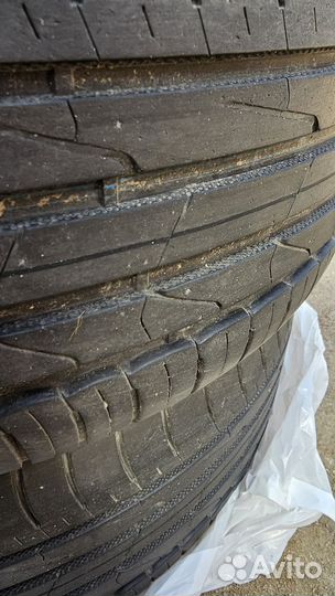 Nokian Tyres Hakka Blue 3 225/50 R17 98W