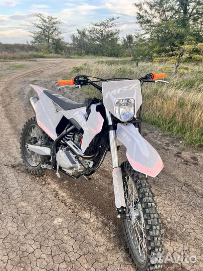 Продам эндуро 300