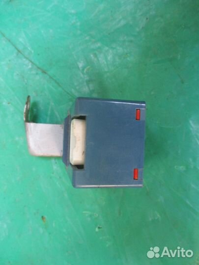 Крузер 100 реле заднего дворника