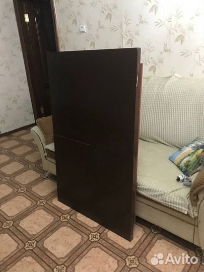 Стол деревянный