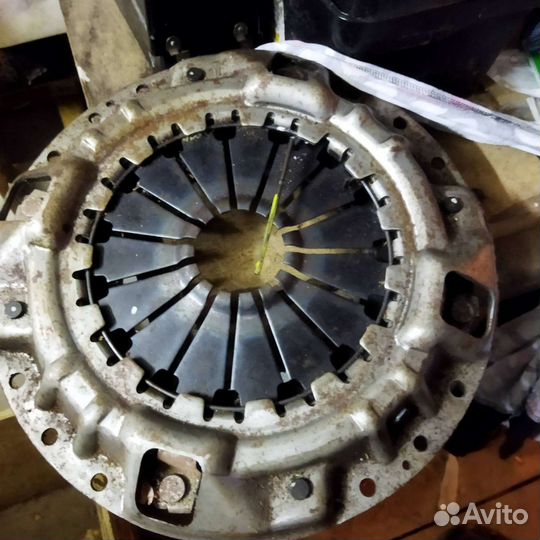 Корзина сцепленияна isuzu евро 2