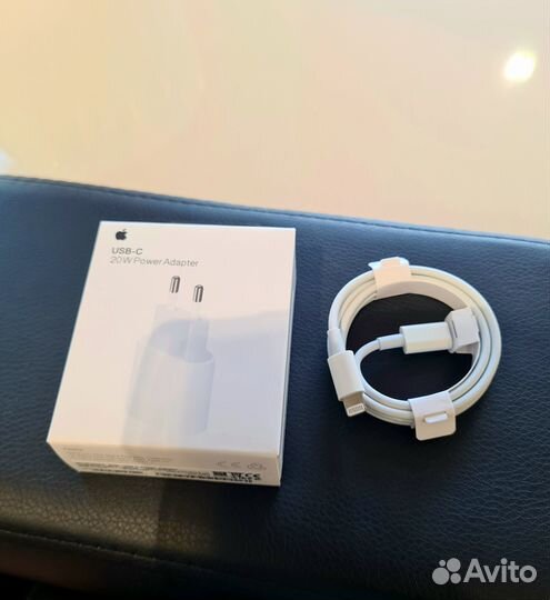 Зарядка на iPhone 20W Оригинал