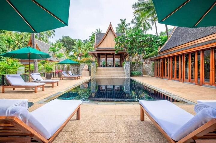 Дом 1954 м² на участке 2883 м² (Таиланд)