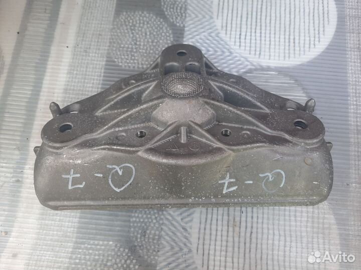 Опора передней стойки audi volkswagen