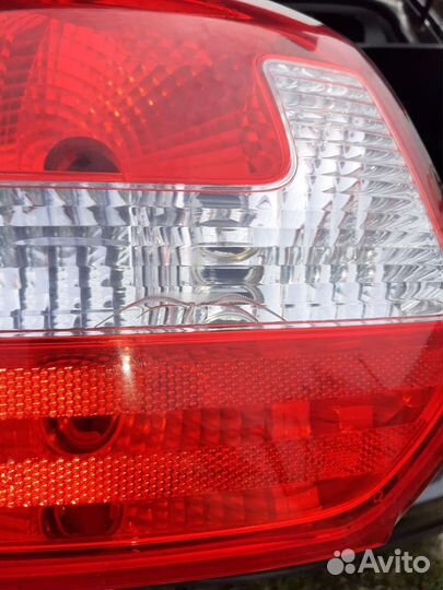 Фонарь задний левый Лада гранта лифтбек