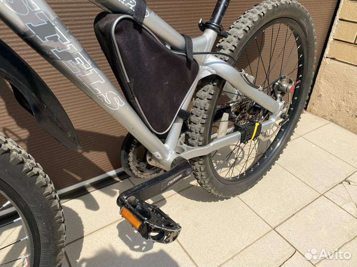 Велосипед Stels Scorpio 1