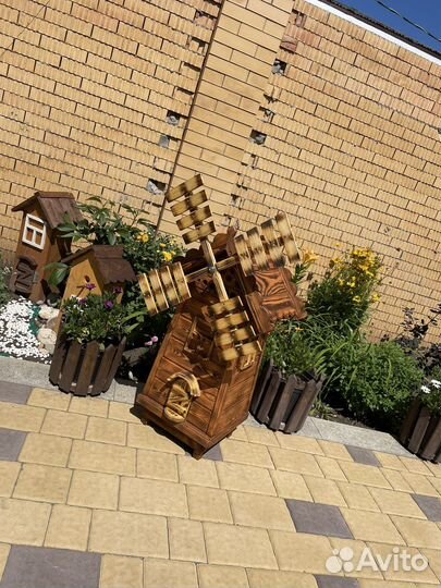 Мельница садовая