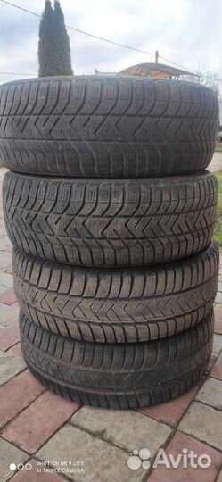 Pirelli Winter SnowControl Serie III 205/55 R16