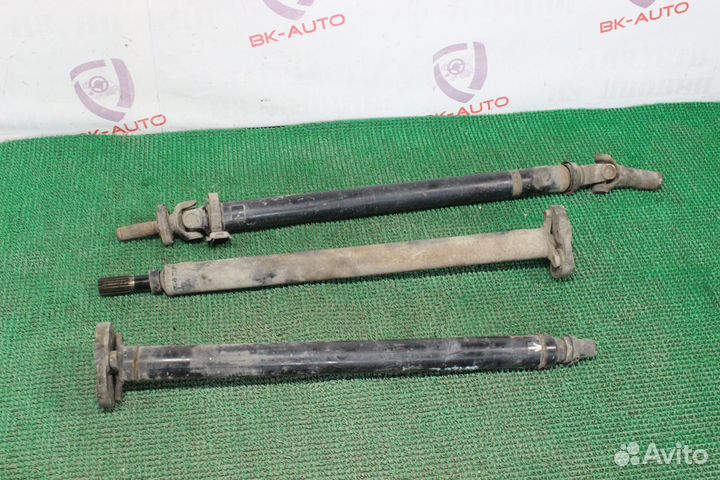 Карданный вал Mercedes W126