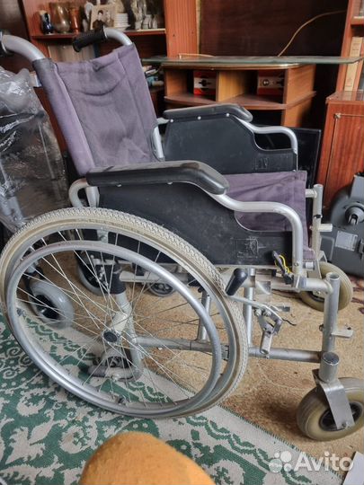 Коляска инвалидная