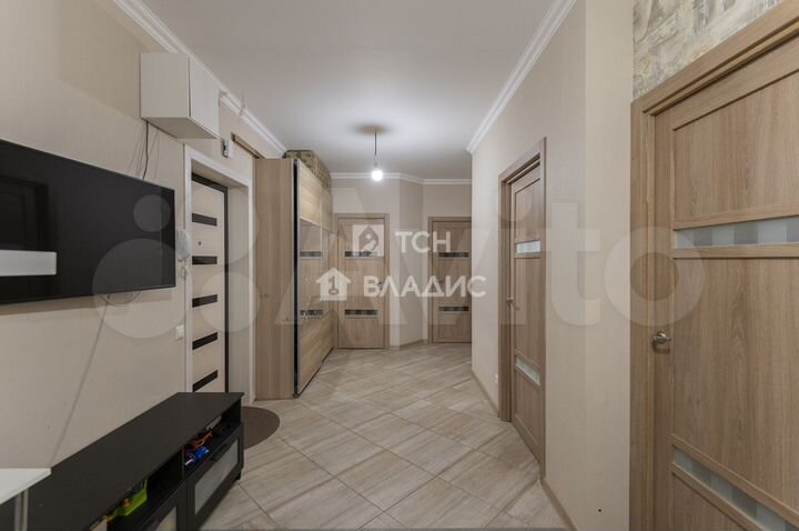 2-к. квартира, 60 м², 17/25 эт.