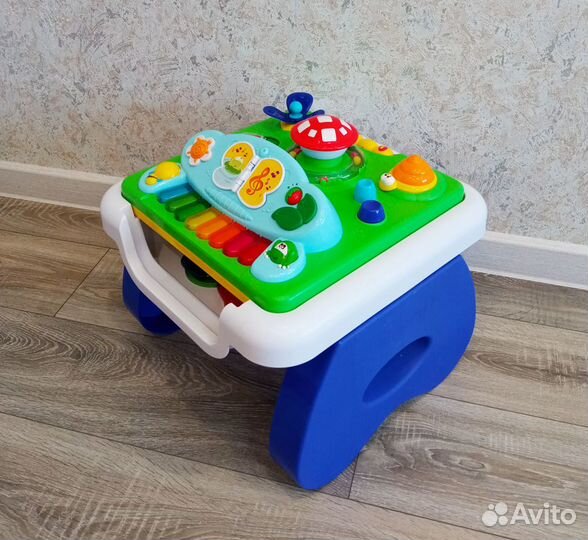 Развивающий столик chicco